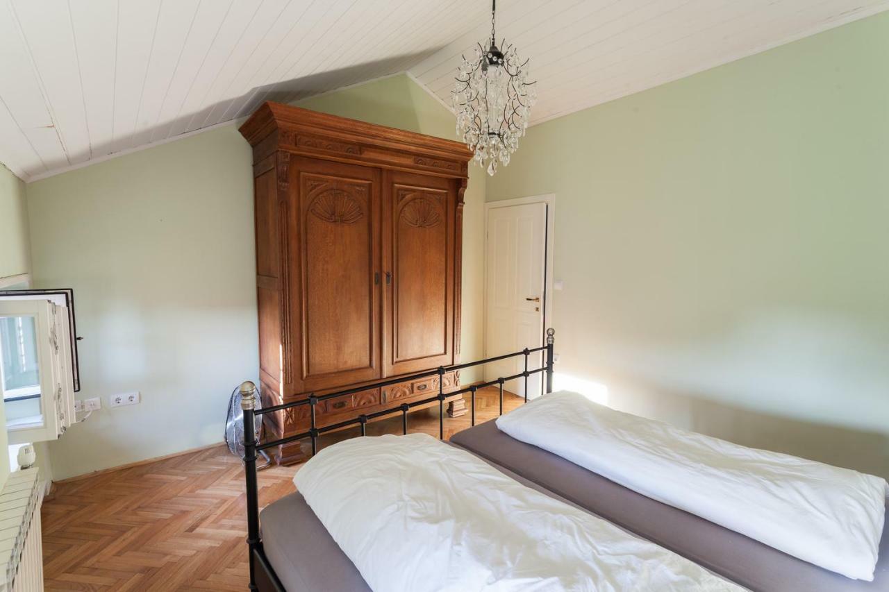 Galeb Holiday home
